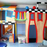 Spielhaus mit zweiter Ebene aus Birke Multiplex, lackiert  Bild 1
